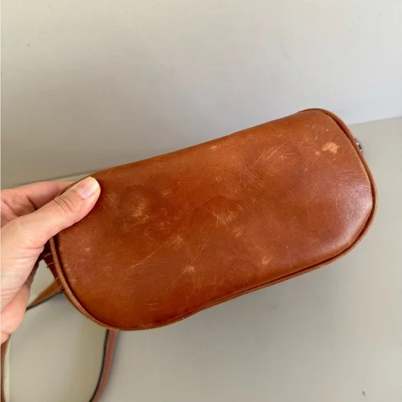 Patricia Nash Leather Crossbody Bucket Bag - Picture 3 of 9